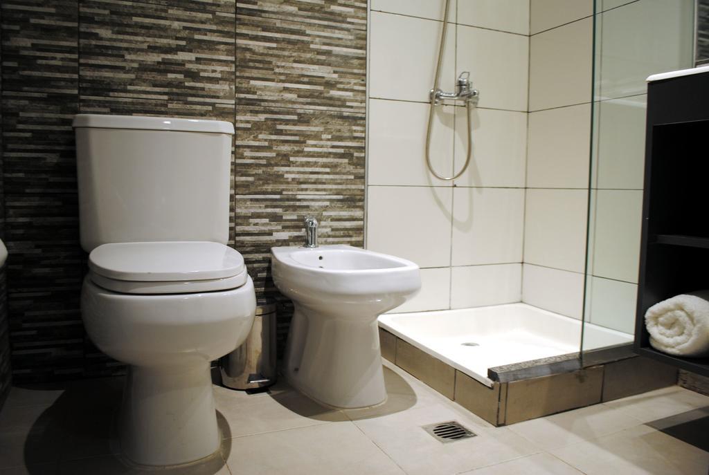 Darwin Apart Hotel Salta Bagian luar foto