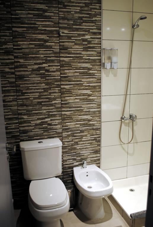 Darwin Apart Hotel Salta Bagian luar foto